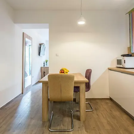 Διαμέρισμα Maggy & Anna