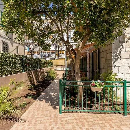 Maggy & Anna Apartamento *